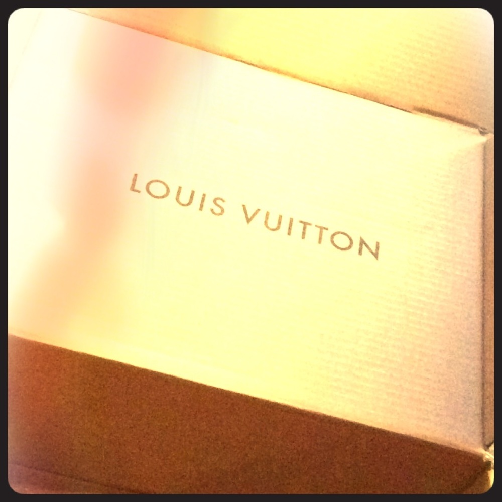 Original NEVER used LV MENS SHOES